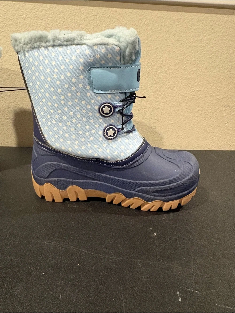 Bluey & Bingo Winter Insulated Snow Boots Toddler Children Size 12 NWT